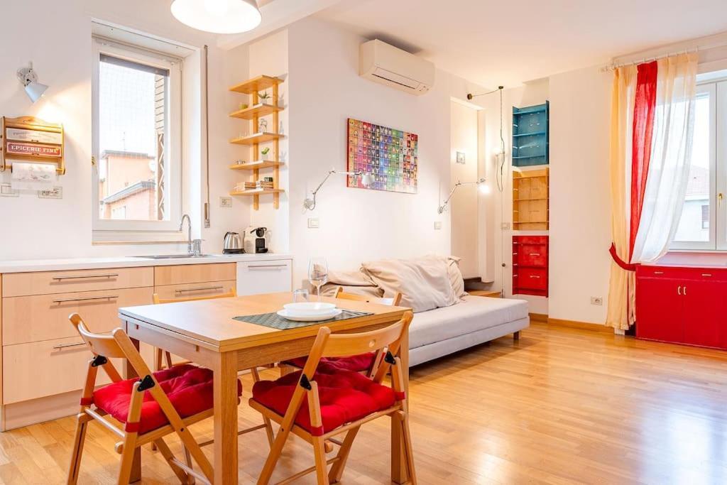 Guest Planet - Grazioso Bilocale Bande Nere M1 Lägenhet Milano Exteriör bild
