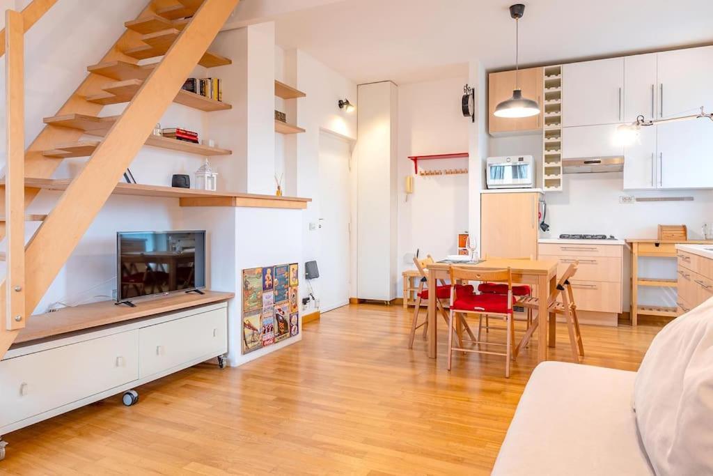 Guest Planet - Grazioso Bilocale Bande Nere M1 Lägenhet Milano Exteriör bild
